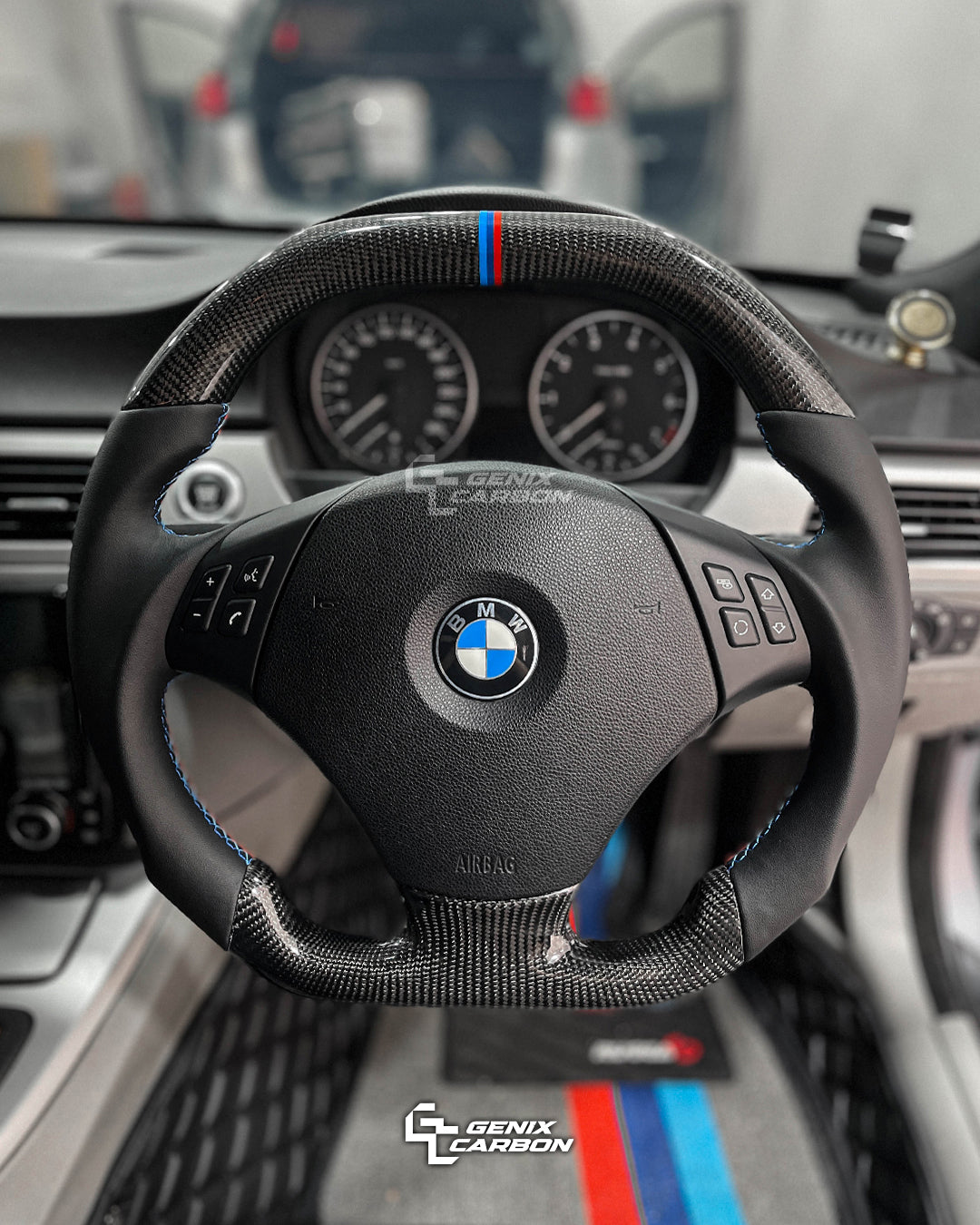 BMW E60 E61 E82 E88 E90 E92 E93 Carbon Fiber Steering Wheel