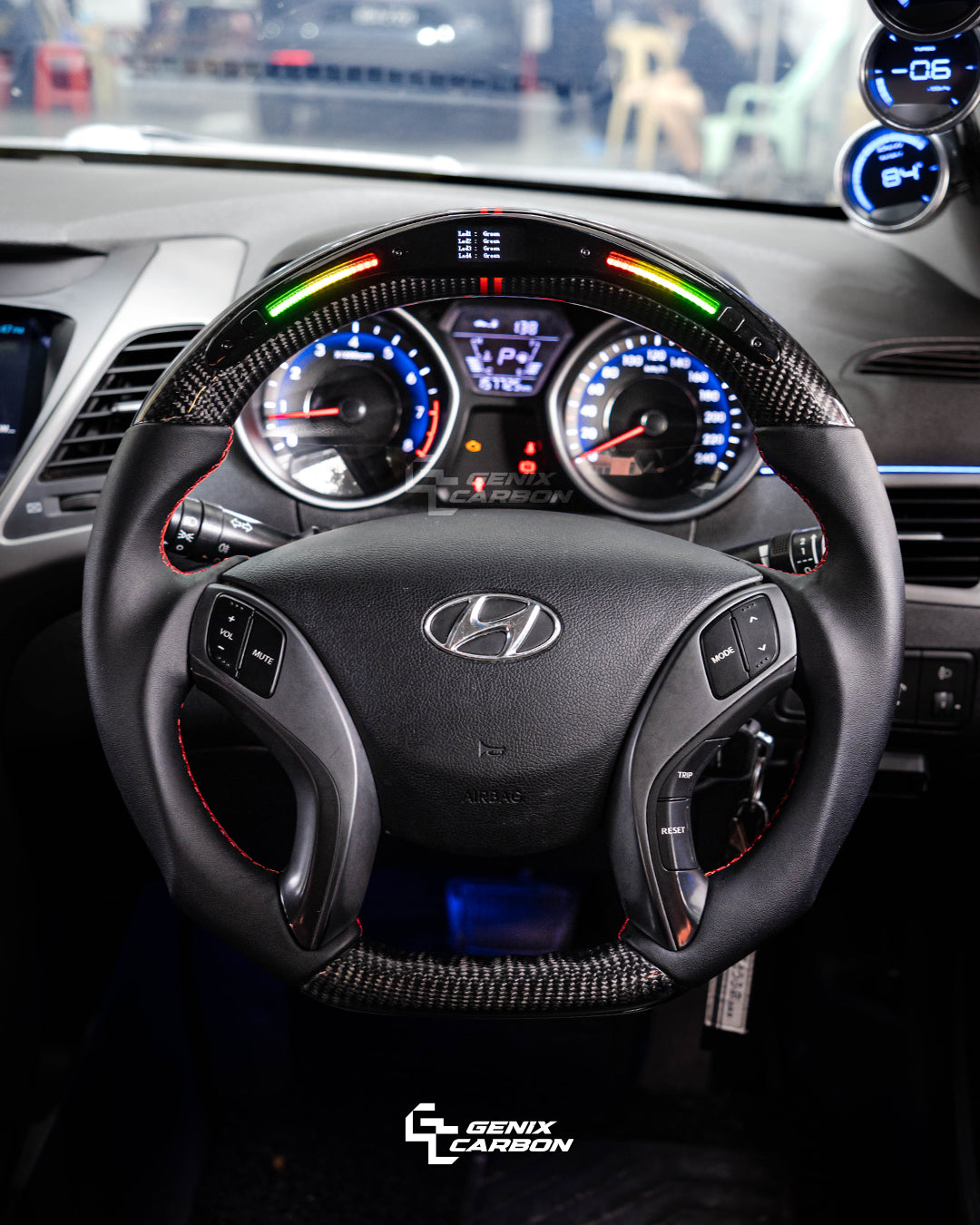 Hyundai Elantra 2010+ | Avante 2010+ Custom Carbon Fiber Steering Wheel