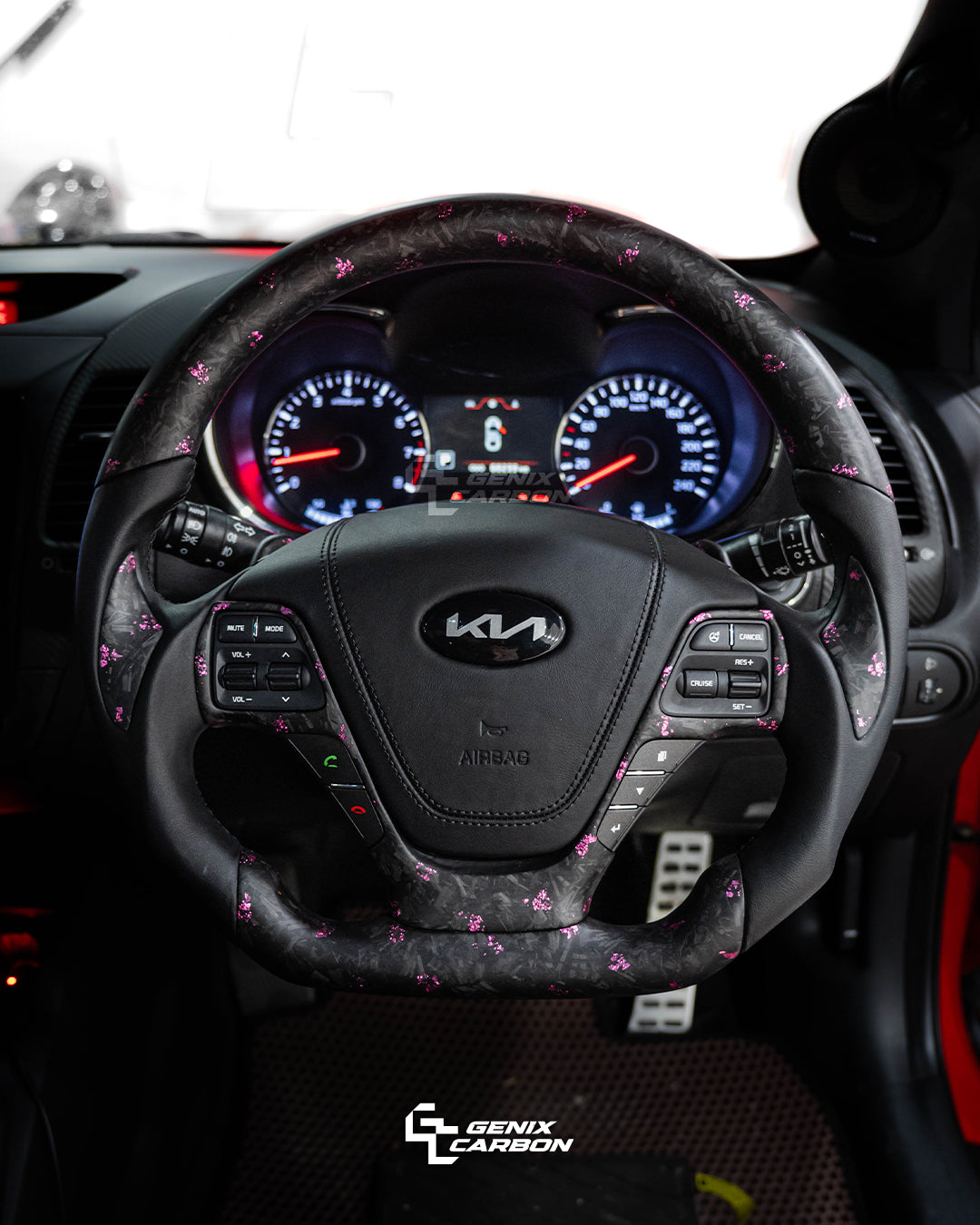 Kia Cerato K3 2012+ Custom Carbon Fiber Steering Wheel