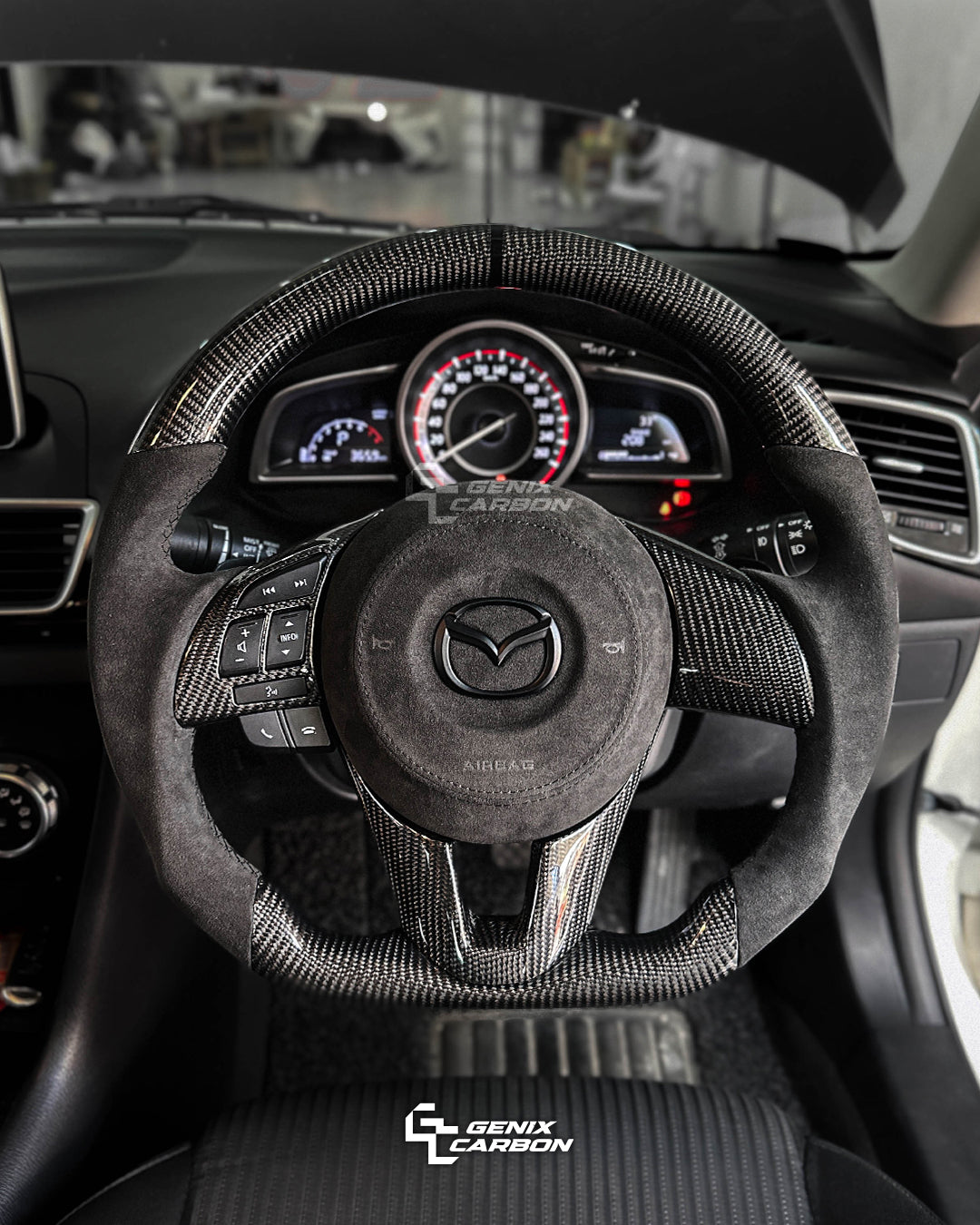 Mazda 3 2014+ Custom Carbon Fiber Steering Wheel