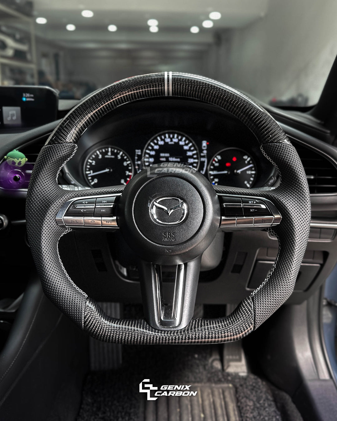 Mazda 3 2021+ | CX-30 2019+ Custom Carbon Fiber Steering Wheel