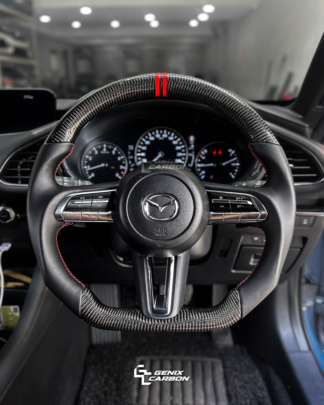 Mazda 3 2021+ | CX-30 2019+ Custom Carbon Fiber Steering Wheel
