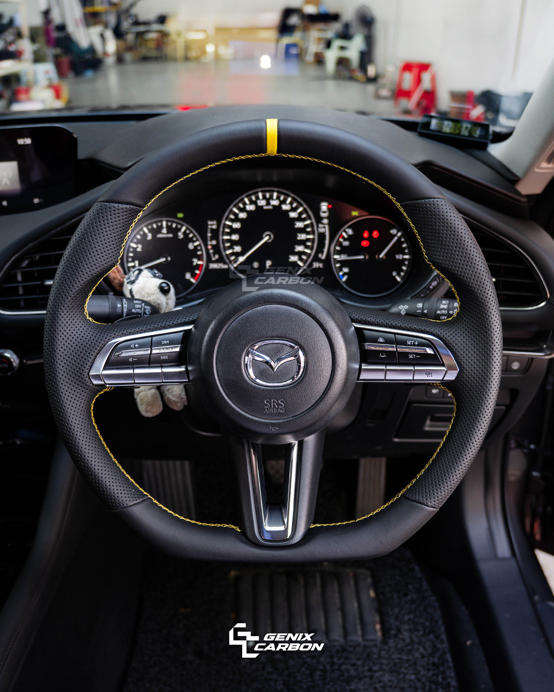 Mazda 3 2021+ | CX-30 2019+ Custom Carbon Fiber Steering Wheel
