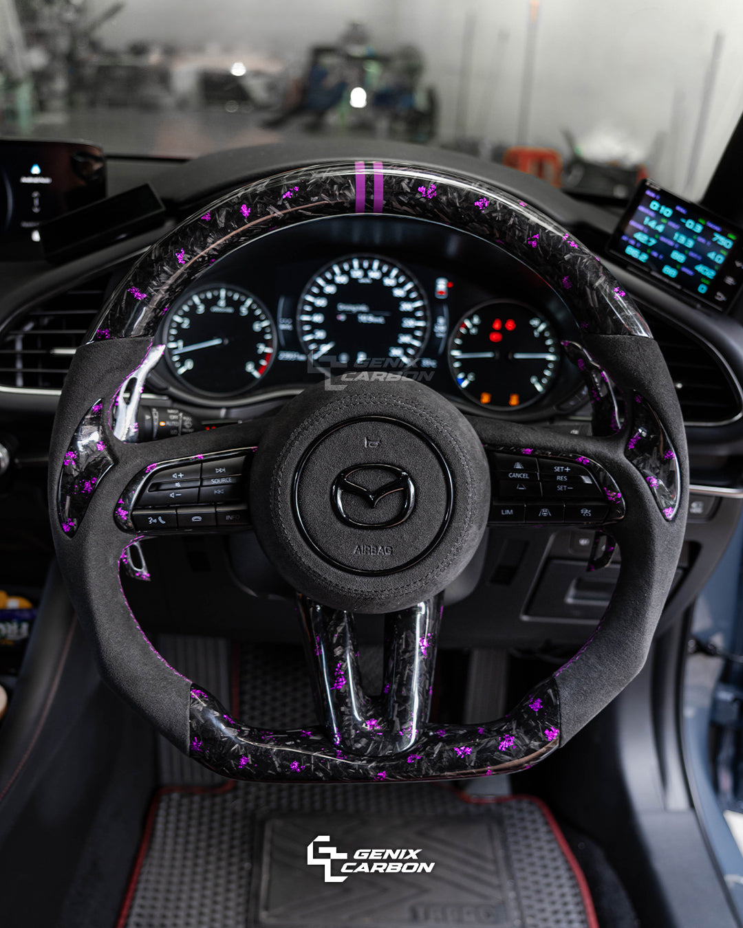 Mazda 3 2021+ | CX-30 2019+ Custom Carbon Fiber Steering Wheel