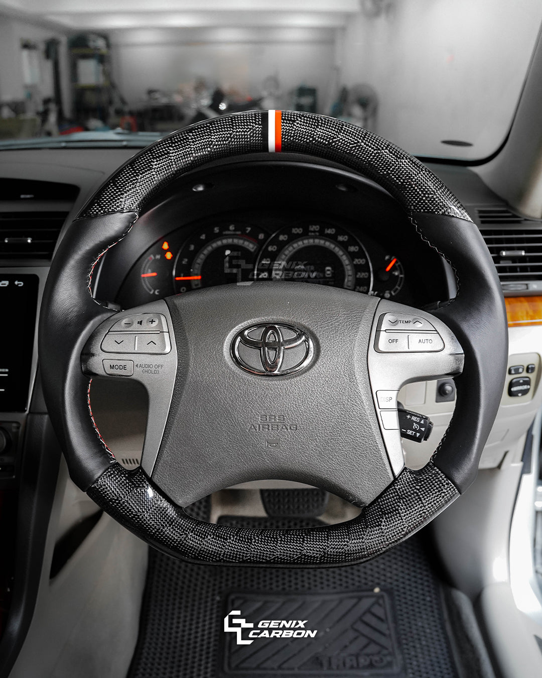 Toyota Camry 2006+ Carbon Fiber Steering Wheel