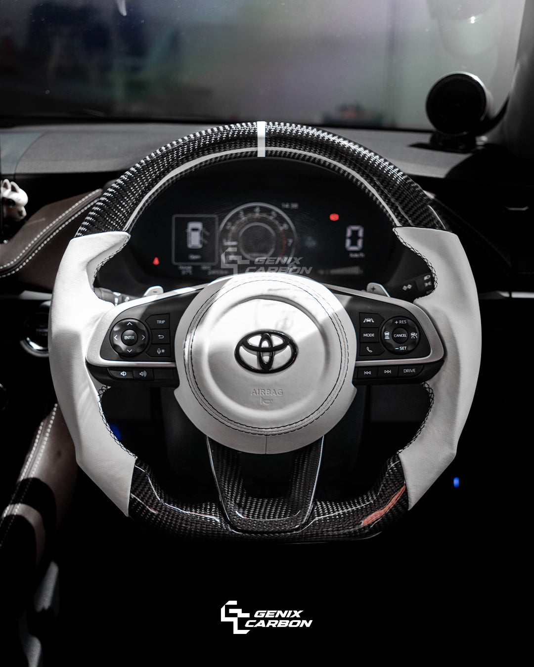 Toyota Vios 2022+ Custom Carbon Fiber Steering Wheel